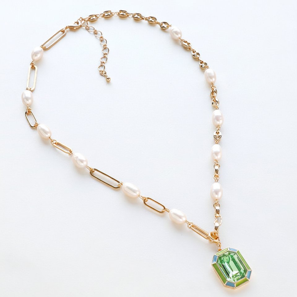 <strong>WBJW-B-S-00129 石座チャームエポ付レクタングルと淡</strong>