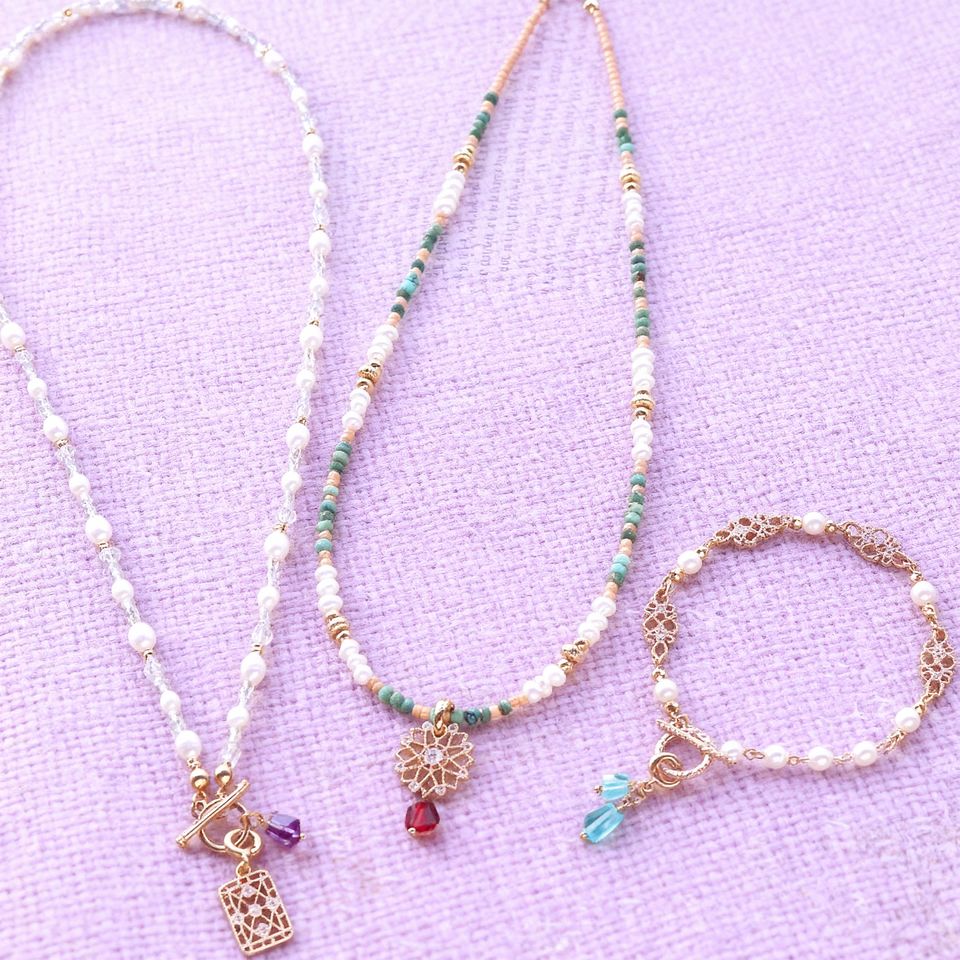 <strong>WBJW-B-S-00521 天然石とパールとスカシのアクセサリ</strong>